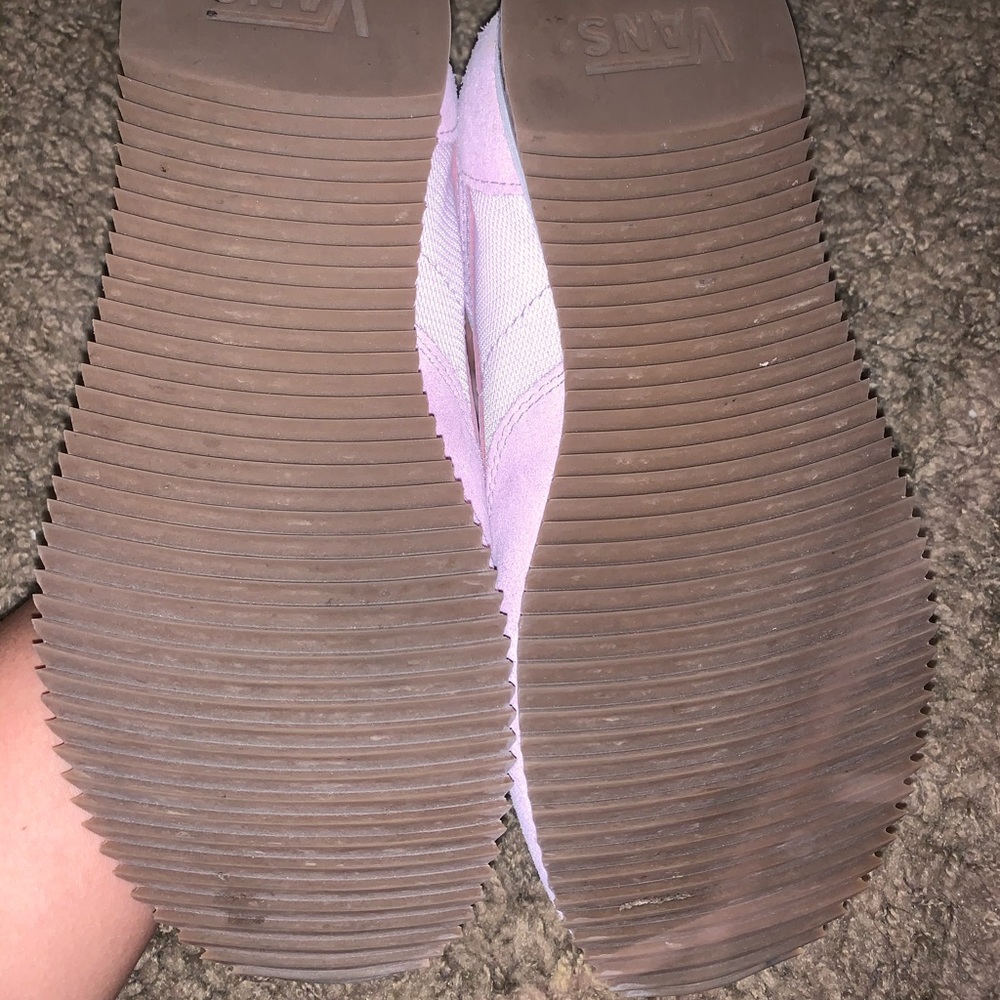 Vans - Picture 3 of 3